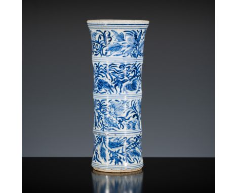 A BLUE AND WHITE ‘BAMBOO’ BEAKER VASE, KANGXI PERIOD 康熙青花卷葉花卉紋花觚Please note this Lot is to be sold at No Reserve. 本拍品不設底價Chin