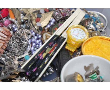 LOF OF COSTUME JEWELLERY
including necklaces, watches, bangles, brooches and pins; together with a lady's fan, a baby's money