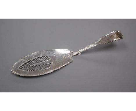 A George III silver fiddle and thread pattern fish slice, London, 1804, 30cm.&nbsp;PLEASE NOTE 5% IMPORT TAX IS PAYABLE ON TH