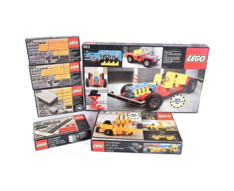 A collection of x6 Lego Technical sets, to include: No. 853 Car Chassis, No. 870 Technical Motor, No. 850 Fork Lift Truck and