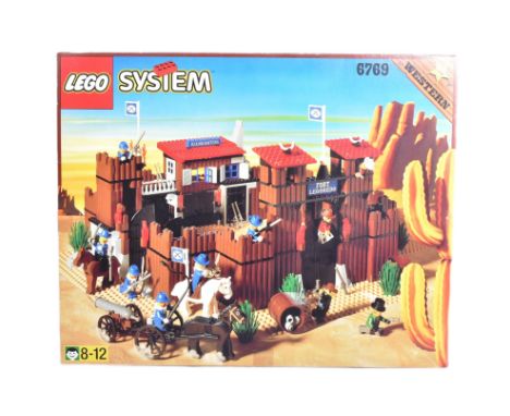 Lego System - 6769 Fort Legoredo - an original vintage 1996 boxed set from the Western series. Appears 100% complete, housed 