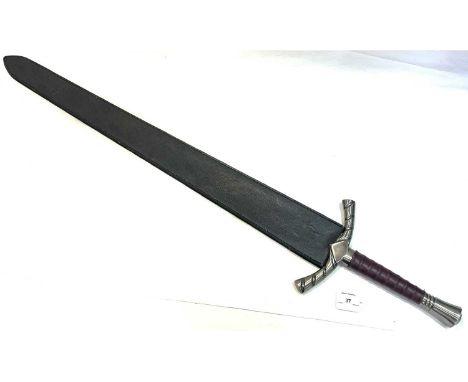 Lord of the Rings Boromir Sword 1:1 scale Prop Replica (stainless steel), Near Mint, with scabbard. NO INTERNATIONAL POSTAGE 