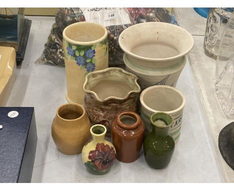 A QUANTITY OF VINTAGE POTTERY TO INCLUDE LANGLEY, RADFORD, MALIN, ETC, VASES AND JARS 