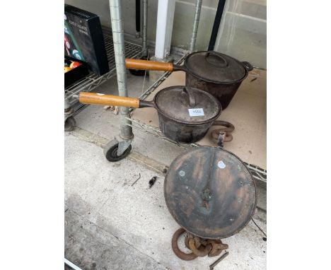 TWO VINTAGE PANS AND A SET OF VINTAGE SCALES 