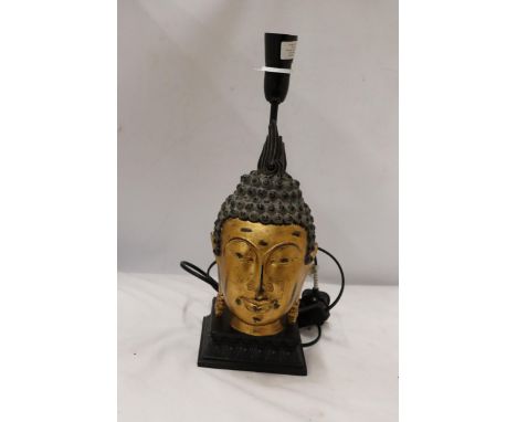 A BUDDAH HEAD LAMP, HEIGHT 42CM 