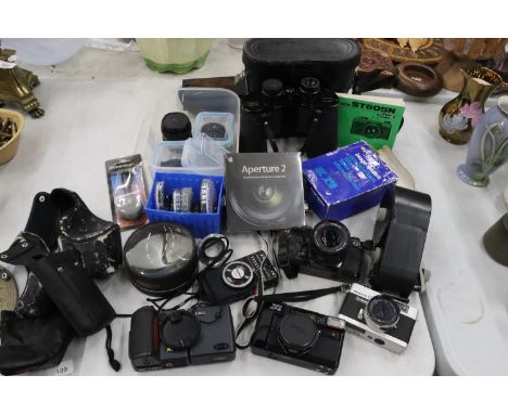 A COLLECTION OF VINTAGE CAMERAS, ETC TO INCLUDE A CONTAX WITH A CARL ZEISS LENS, RICOH AF-5, NIKON COOLPOIX 990, KONICA C35, 