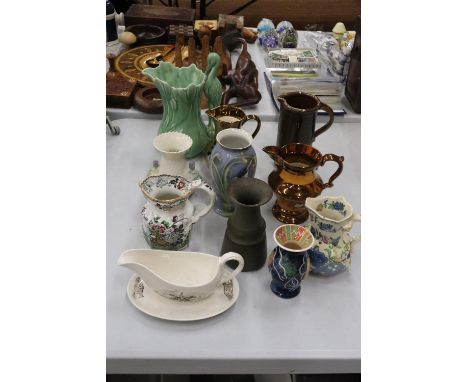 A QUANTITY OF VINTAGE CERAMICS TO INCLUDE COPELAND SPODE 'LEAPING THE BROOCK' SAUCE BOAT AND SAUCER, MASON'S JUGS, BELLEEK, V