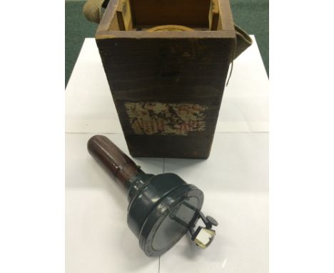 World War 2 boxed RAF hand-held compass 