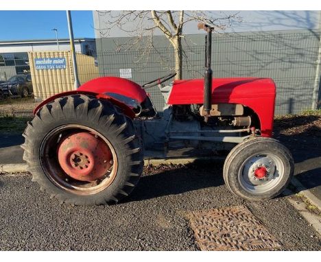MASSEY FERGUSON TRACTOR TVR