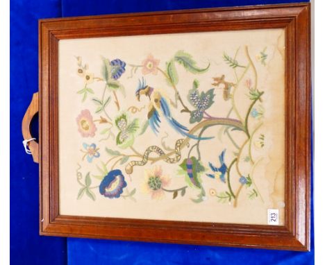 Oak Framed floral decorated woolen tapestry fire screen: Tapestry size 58 x 48cm.