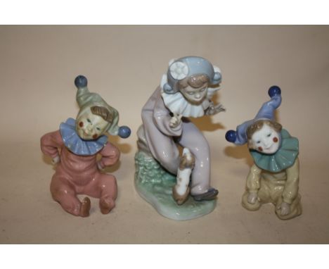THREE NAO FIGURES, ONE A/F