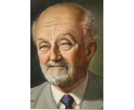 JAMES SCROSE (XX-XXI). Head and shoulder portrait study of a gentleman, signed lower left, oil on canvas laid on board, frame