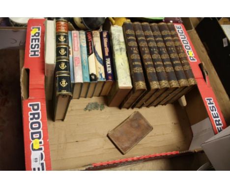 A COLLECTION OF VINTAGE BOOKS TO INCLUDE JAWS AND SIX VOLUMES OF ANTIQUARIAN LONDON BOOKS