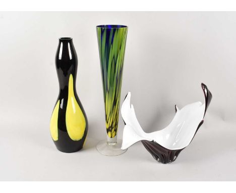Three large art glass items, including two vases and a Cocquille style centre piece (3), thank you for looking at this lot wh