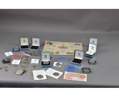 A Ten Shilling note, L.K O'Brien and a collection of loose crowns and empty boxes, thank you for looking at this lot which is