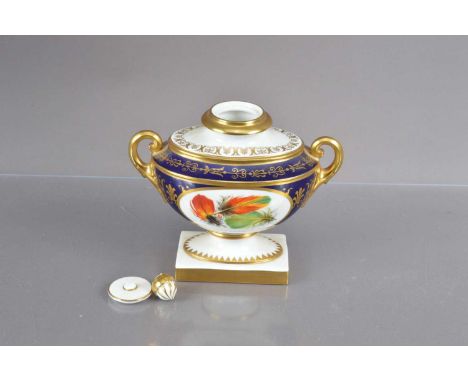 A modern Royal Worcester 'Heritage Collection' twin handled vase, with damaged lid, 17 cm wide, thank you for looking at this