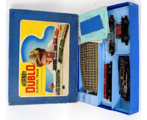 HORNBY: An original vintage Hornby Dublo Electric Train Set EDG18. Appears to be complete (but not checked) within the origin