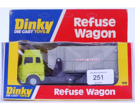 DINKY: An original vintage Dinky Toys diecast model 978 Refuse Wagon.  Very near mint model, within the original box. The box