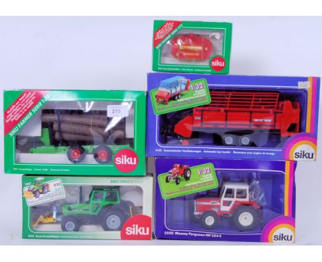 SIKU: A collection of 5x boxed Siku diecast model farm related models - all within the original boxes. Set numbers; 2550, 315