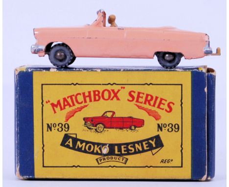 RARE VARIATION LESNEY: An original vintage rare variation Matchbox Moko Lesney diecast model No. 39 Ford Zodiac Convertible. 