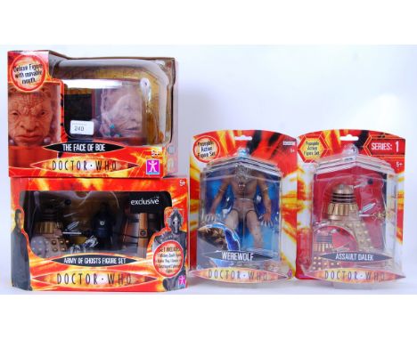 DOCTOR WHO: A collection of 4x Character Toys Doctor Who figures and playsets. To include; 'Exclusive' Army Of Ghosts playset