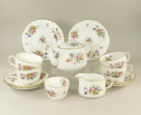 MINTON.A Minton 'Marlow' part tea service of 4 cups, 4 saucers, 4 tea plates, a teapot, cream jug & sugar bowl.