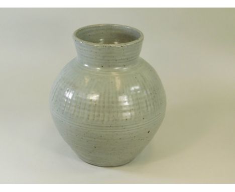 MICHAEL CARDEW. WENFORD BRIDGE. A large vase with incised decoration. Personal &amp; Pottery marks. Diameter 22cm. Height 26c