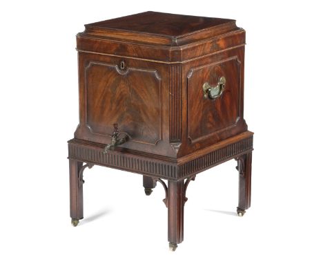 A GEORGE III MAHOGANY CELLARET IN THE MANNER OF THOMAS CHIPPENDALE, C.1770 the hinged top revealing a lead lined interior wit
