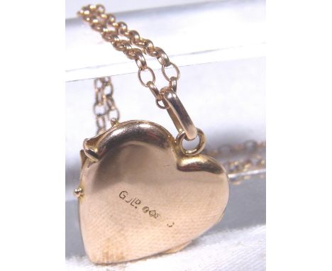 GOLD HEART LOCKET. 9 ct gold vintage 1920s heart locket on 9 ct gold belcher chain