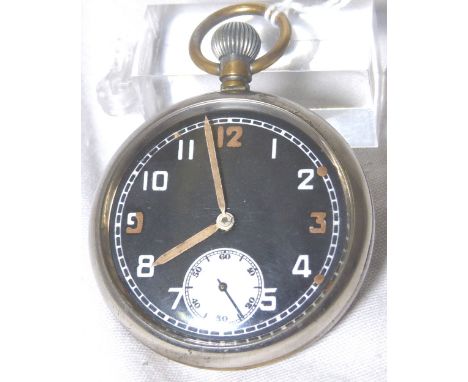 MILITARY POCKET WATCH. Swiss made military 15 jewel pocket watch marked G S T P L10071, working at lotting