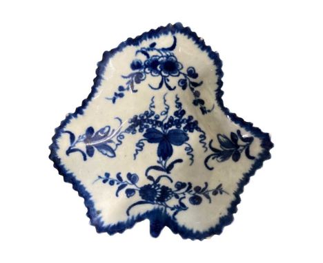 Worcester porcelain pickle dish with floral design