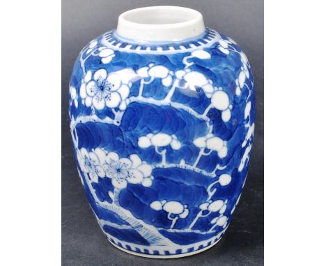 A 19th Century Chinese Oriental Qing Dynasty Kangxi revival blue and white porcelain ginger jar. The jar of typical but thin 