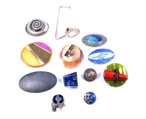 Vintage and contemporary jewellery, an oval blue Ruskin ceramic brooch 36x30mm, another 25mm diameter with silver coloured fr