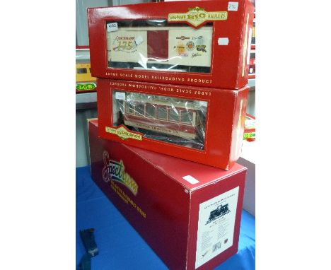 A Bachmann 1:20.3 scale narrow gauge 81896 GE 45-Ton Side Rod Diesel Locomotive, boxed, together with Bachmann 93938 'G' Open
