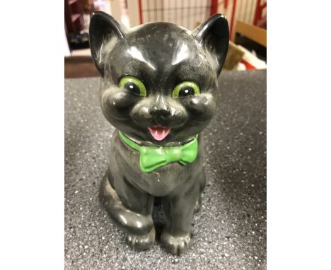 The Laughing Cat figurine by Louis Wain made by Wilkinson