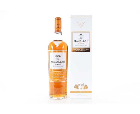 MACALLAN AMBER SPEYSIDE SINGLE MALT  40% ABV / 70cl  There are few distilleries in the world quite so revered as Macallan. Ne