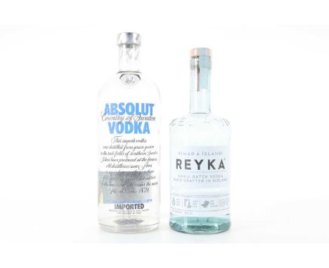 2 BOTTLES OF VODKA REYKA AND ABSOLUT 1L  Reyka 40% ABV / 70clAbsolut 40% ABV / 1L  Qty: 2