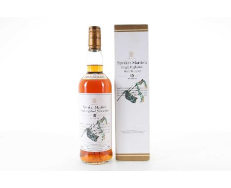 MACALLAN 10 YEAR OLD SPEAKER MARTIN SPEYSIDE SINGLE MALT  40% ABV / 70cl  There are few distilleries in the world quite so re