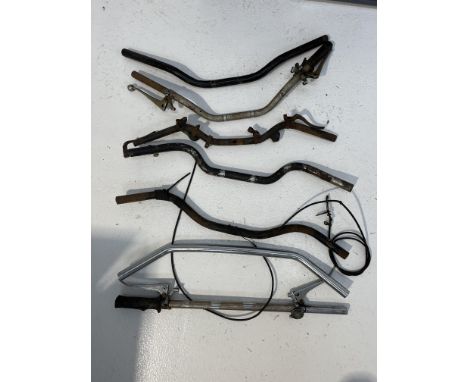 A quantity of fork components and bracketryincluding Ariel type components. Varying states of condition. Prospective bidders 