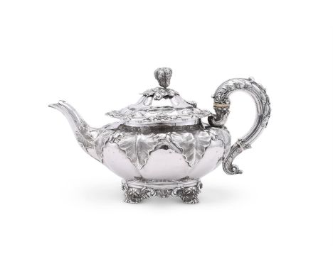 
	
		Y&nbsp;A WILLIAM IV SILVER LOBED CIRCULAR TEA POT
		CHARLES FOX II, LONDON 1831
		With a foliate finial to the domed cov