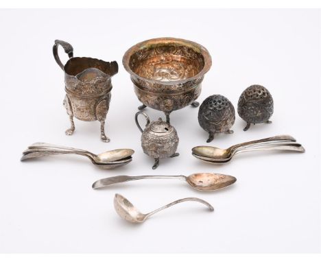 
	
		A COLLECTION OF SILVER ITEMS
		To include: an Edwardian Irish silver cream jug and sugar bowl by Charles Lambe, Dublin 1