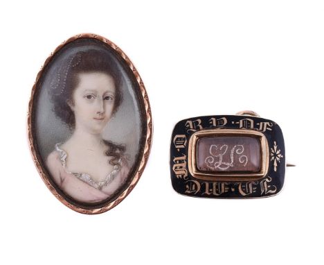 
	
		Y&nbsp;A GEORGE III NAVETTE SHAPED MINIATURE BROOCH
		CIRCA 1800
		The painted ivory panel with a lady in pink dress wit