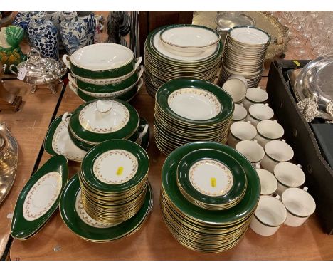 Extensive Spode Green Velvet pattern dinner service and a Royal Doulton Medici teaset.