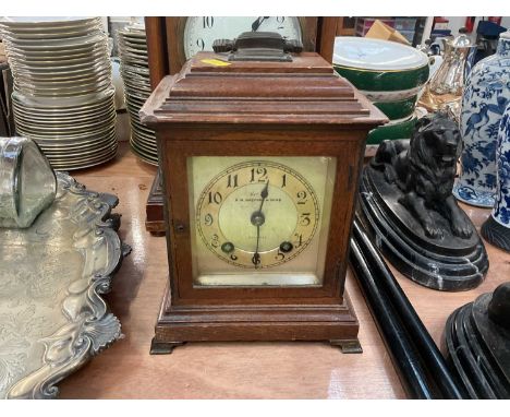 Early 20th century Georgian style oak bracket clock retailed by R. H. Halford &amp; Sons, London.