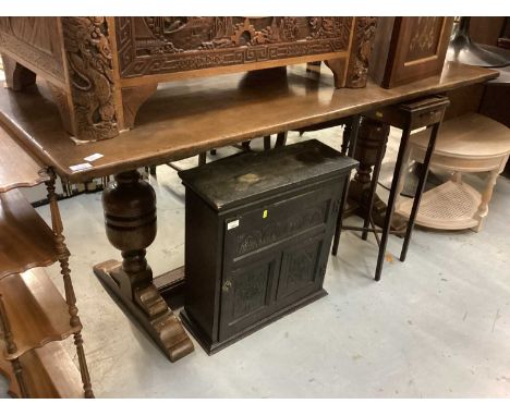 Oak refectory table, 183.5 cm x 76cm and six chairs comprising four standards and two carversThe top has a few light scratche