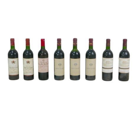 Vintage wine: a mixed parcel of red wine, comprising a bottle of Chateau Leovilee Poyferre Saint Julien 1992, two bottles of 