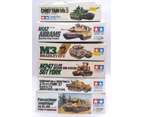 Tamiya a boxed 1:35 scale group of military vehicle model kits, to include; No.269 - M1A2 Abrams 'Operation Iraqi Freedom', a