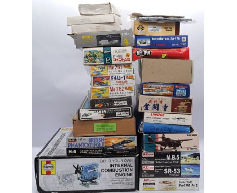 Fujimi, AZ Models, Ho-Jan, Hayes and similar a boxed mixed scale group of plastic and vacuum formed model kits, comprising of