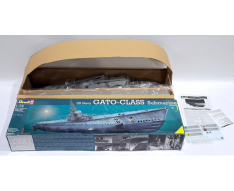 Revell, 05047 - US Navy GATO-CLASS Submarine, 1:72 scale boxed. Condition appears Excellent to Near Mint within generally Goo