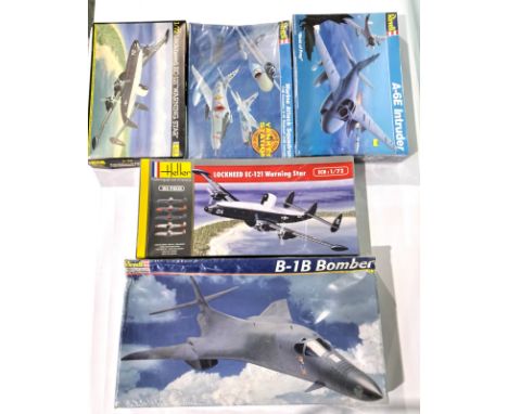 Revell, Heller &amp; Revell (Monogram), a boxed group of 1:48 &amp; 1:72 scale Military Aircraft plastic kits to include Reve